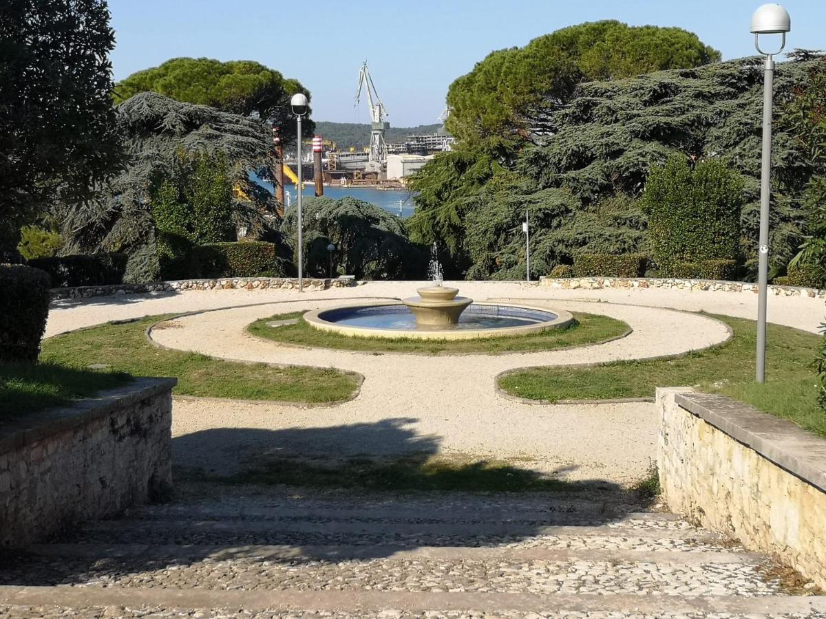 Apartman Monte Zaro Park Pula Extérieur photo